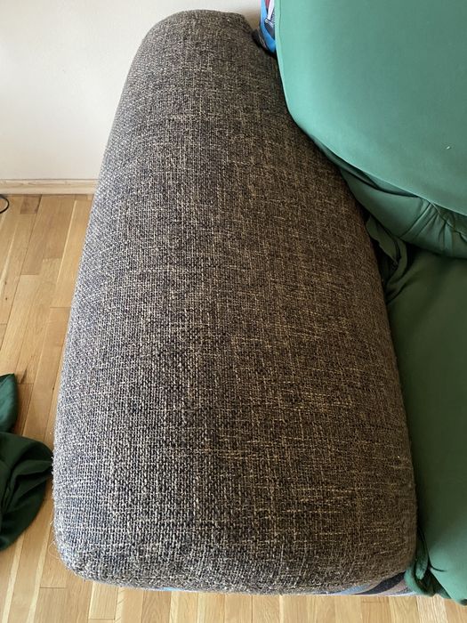 Диван със свалящи се калъфки