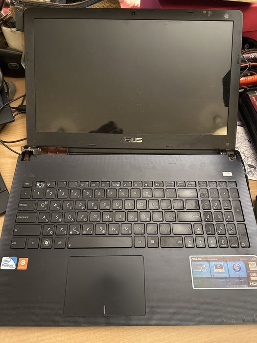 Лаптоп Asus X501A на части