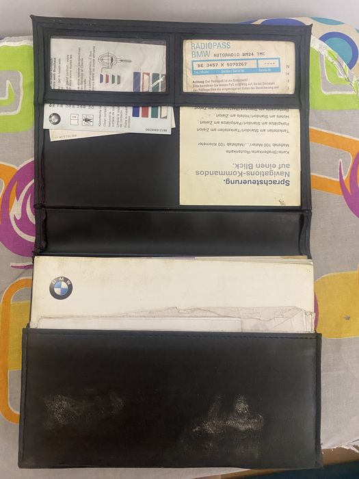 Продам книжку от бмв е 39