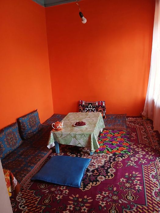 Шахрисабз Шахар Срочно ховли сотилади.