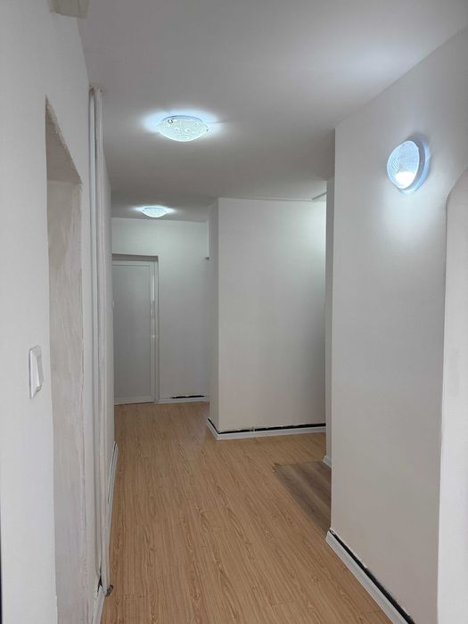 Дава се под наем Многостаен апартамент в Бургас, Възраждане - 108 кв.м за 578.34 € - Снимка #9