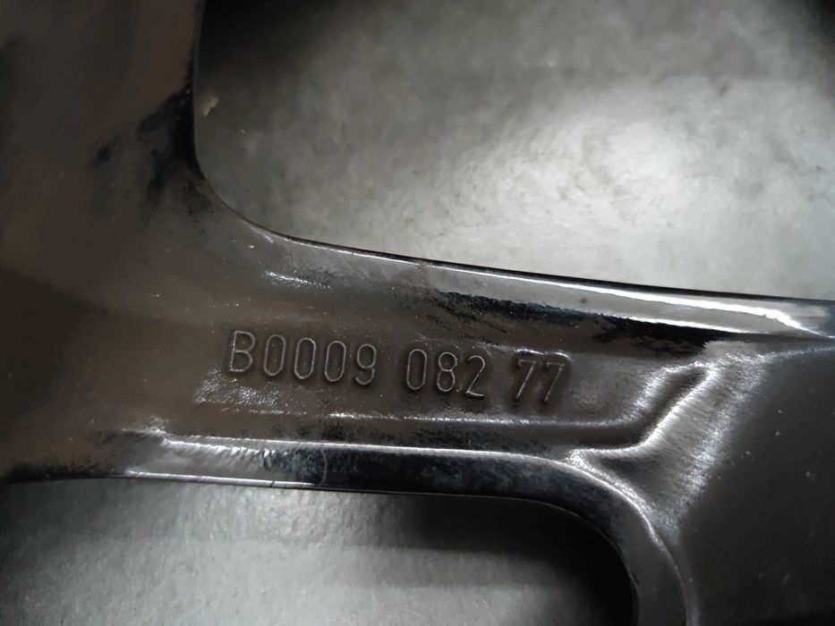 Джанти с Гуми - Peugeot 108, Citroen C1, Toyota Aygo