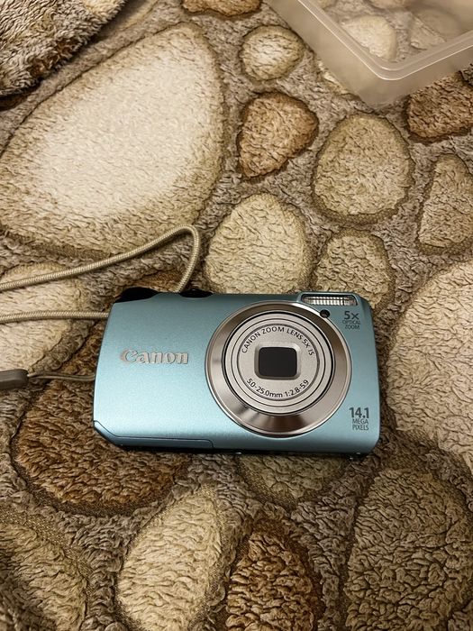 Canon PowerShot A3200 IS