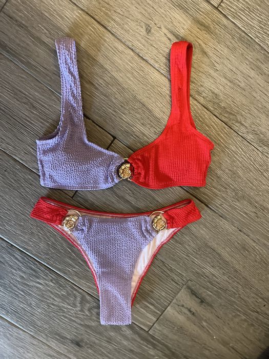 бански от ластична материя с декорации