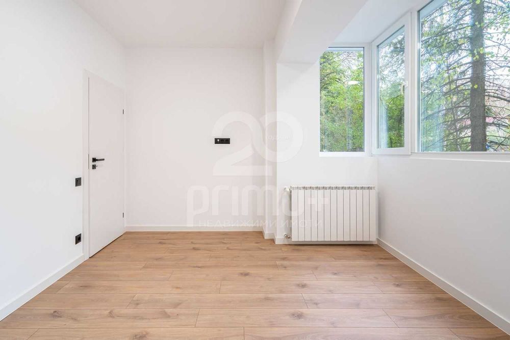 Продава се Тристаен апартамент в София, Борово - 70 кв.м за 3986 €/кв.м - Снимка #15