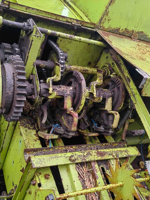 Vând presă class markant 50