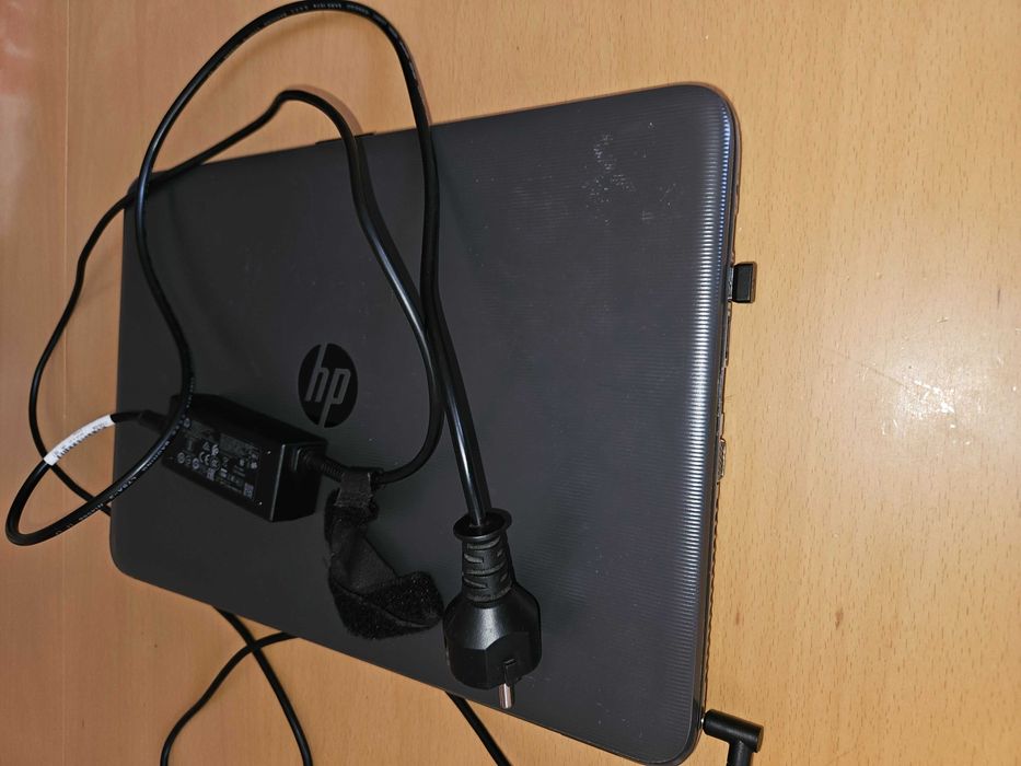 Продавам Laptop HP 250 G5
