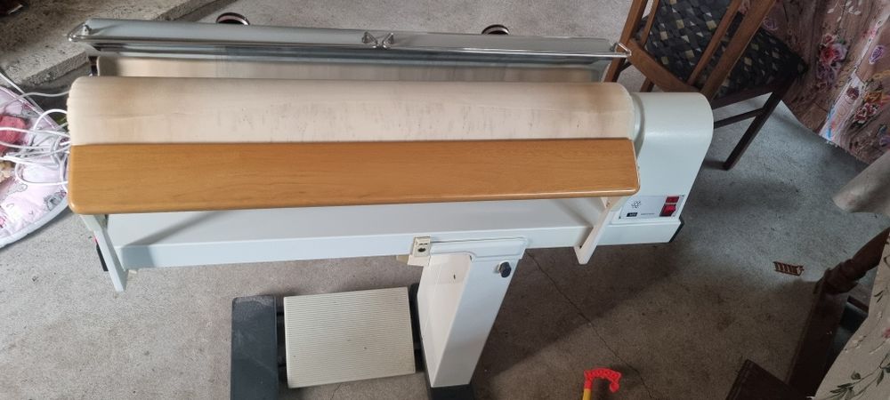 Calandru de calcat rufe