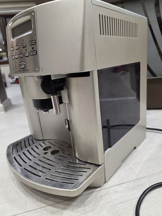 Кафеавтомат Delonghi