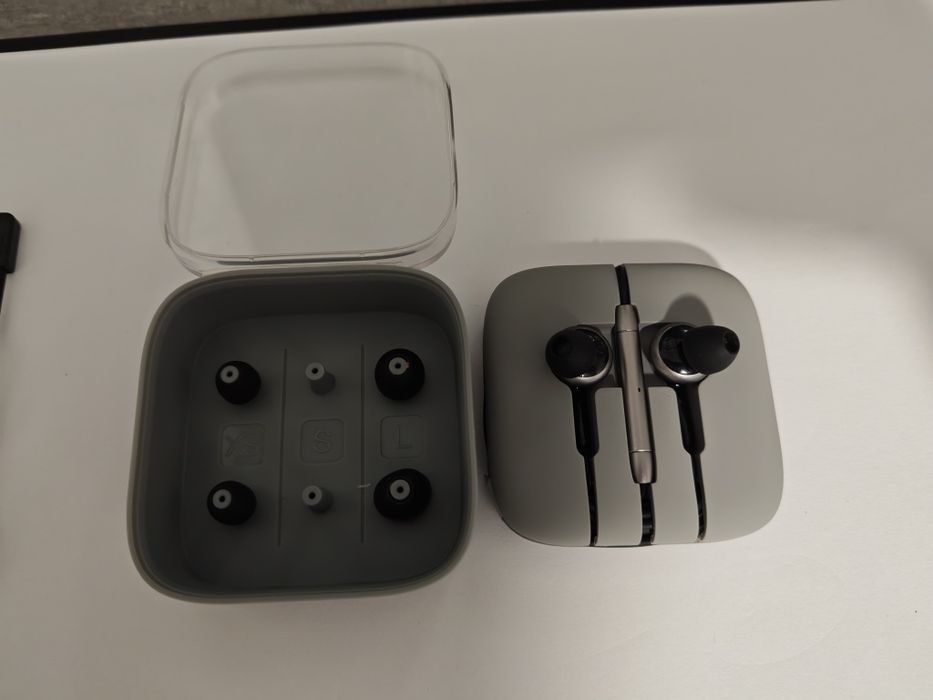 Casti audio in-ear Xiaomi Mi Pro HD, Silver
