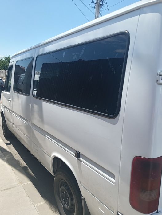 Vw LT 2,5 tdi 8+1 locuri