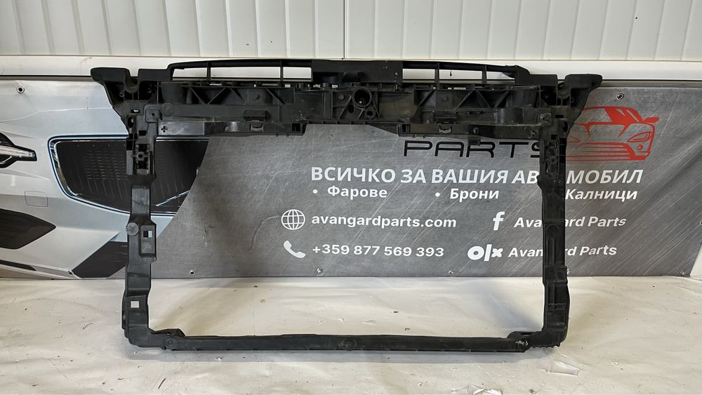 Очиларка VW Golf 8 2019-