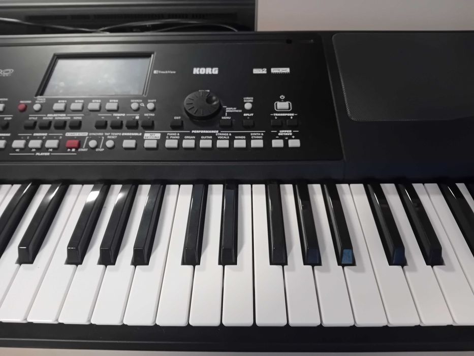 Orgá korg pa 300