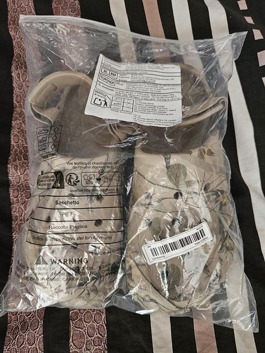 Чехли като CROCS