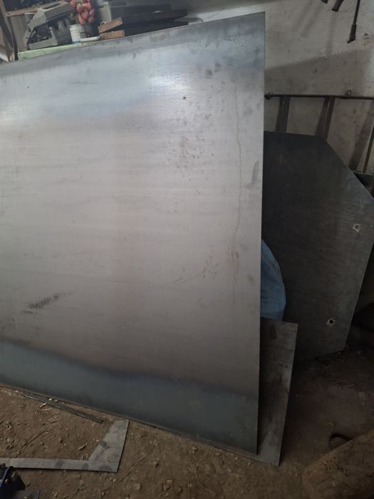 Лист металический 1 на 2 метра толщина 3 мм новый
