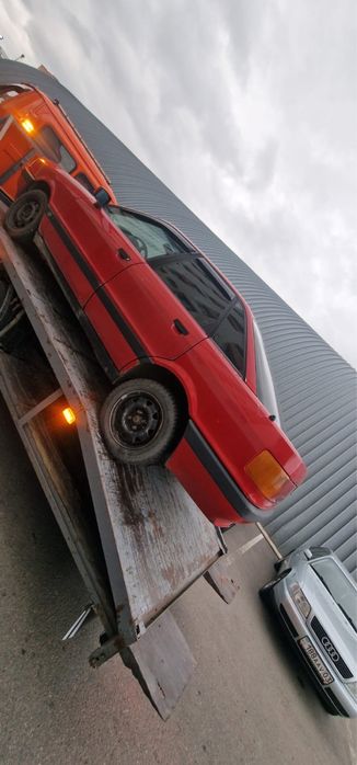 Ауди 80 продам по запчастям