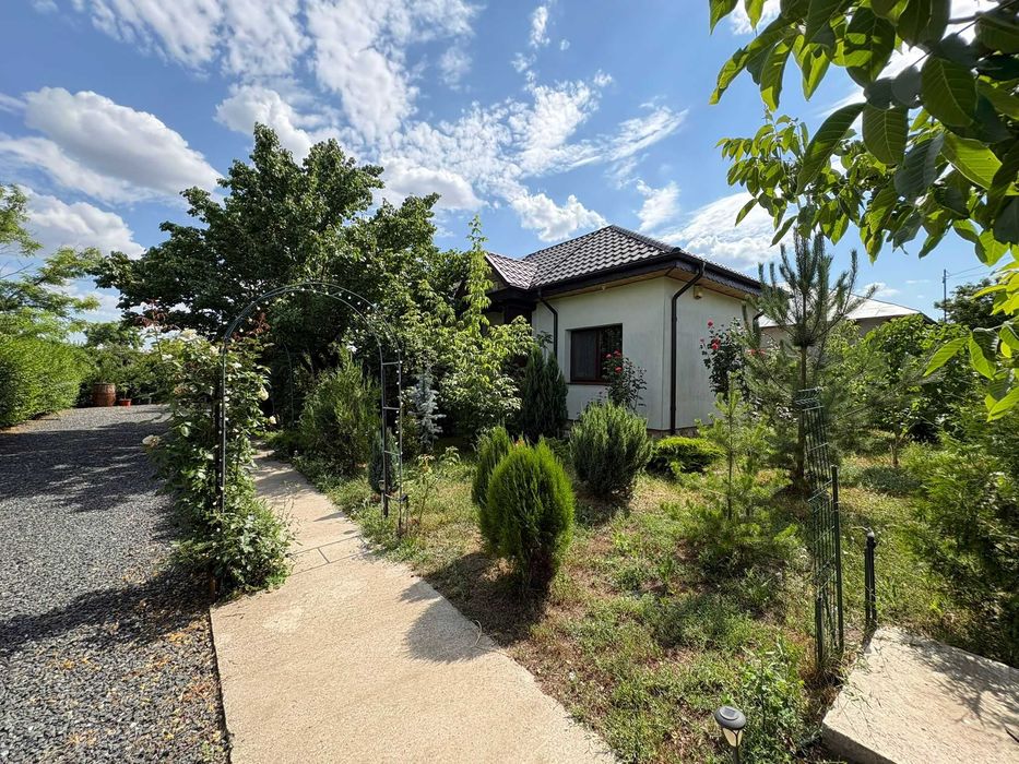 Casa si teren 1300 mp in localitatea Tudor Vladimirescu, jud. Braila
