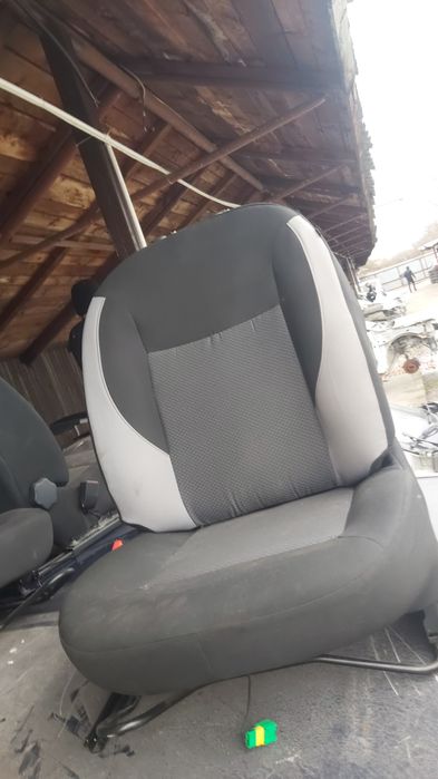 Scaun Sofer Logan Si Pasager Seturi Pereche