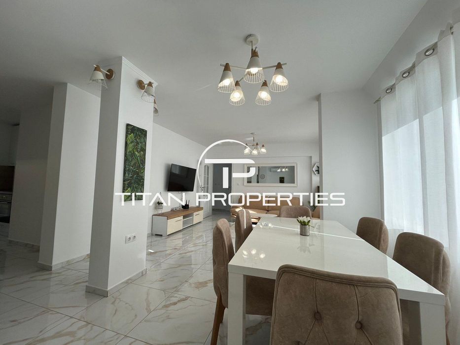 Дава се под наем Тристаен апартамент в Пловдив, Център - 90 кв.м за 797.64 € - Снимка #2