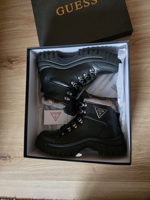 Guess нови дамски боти