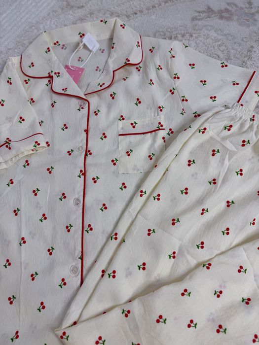 Стильные и удобные пижамы для дома