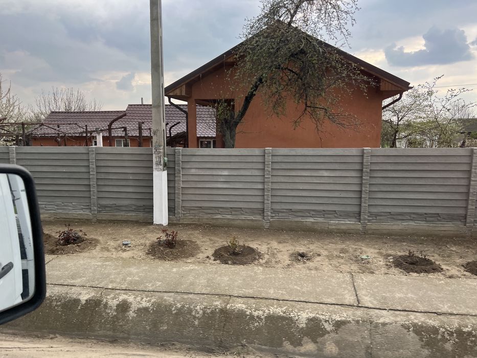 Gard din placi de beton