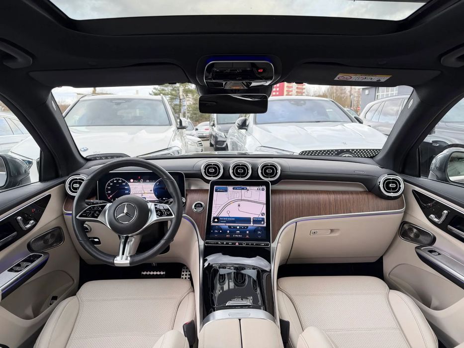 Mercedes-Benz GLC Mercedes GLC 300e plugin-hybrid 4MATIC Facelift 2023 | TVA deductibil
