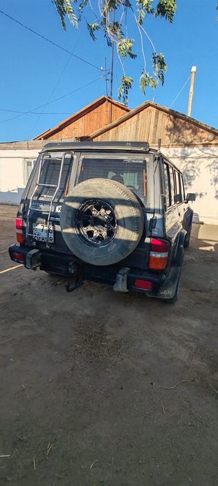 Ниссан Патрол сатылады