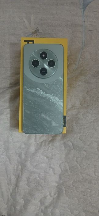 Продам телефон poco c75