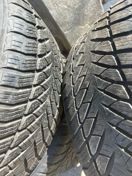 Джанти с гуми за BMW 225/50/17 зимни