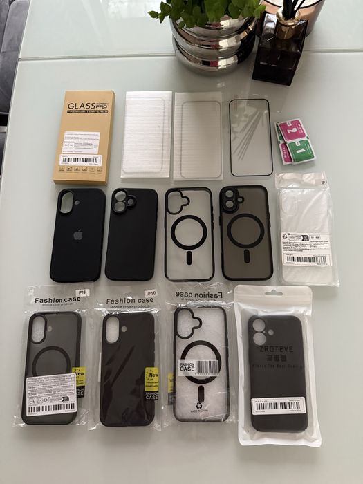 Кейсове за Iphone 16