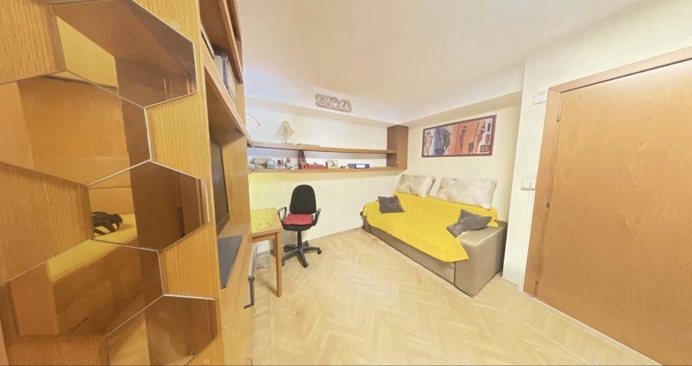 Apartament de inchiriat
