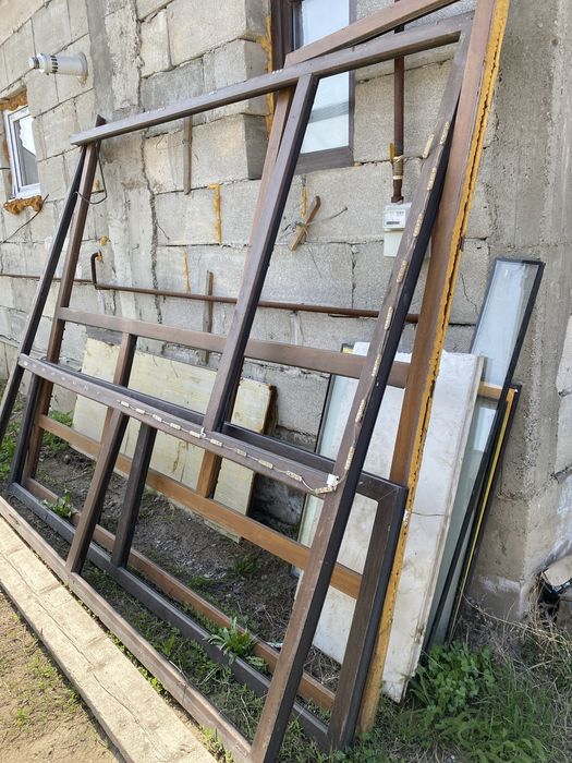 Пластиковые окна двери перегородки