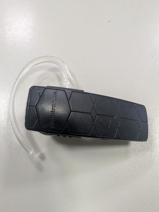 Vând /schimbCască bluetooth plantronics