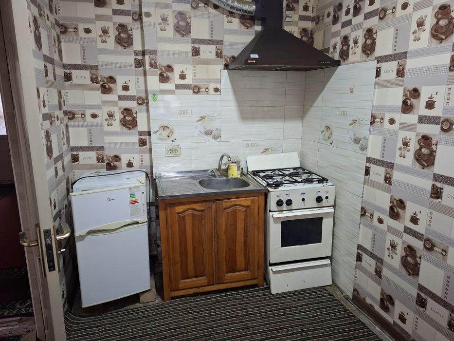 Uy ijaraga beriladi 1 xonalik yosh oilaga zaks bilan