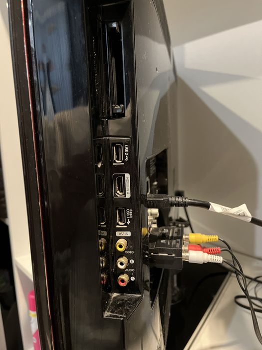 Телевизор samsung 32” LE32B653T5W