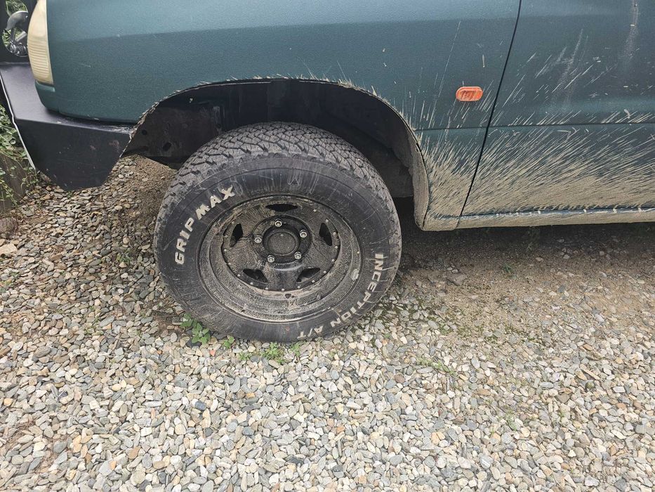 Suzuki Grand Vitara offroad