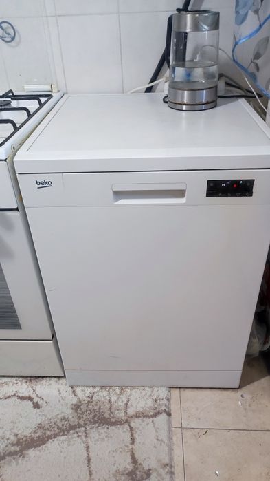 Продам посудомоечную машину б/у