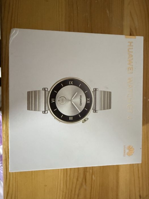 Продавам чисто нов huawei gt4