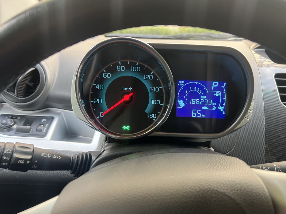 ПРОДАЕТСЯ Spark Automat - АВТОМАТ Elegant, 4 позиция, 2020 год