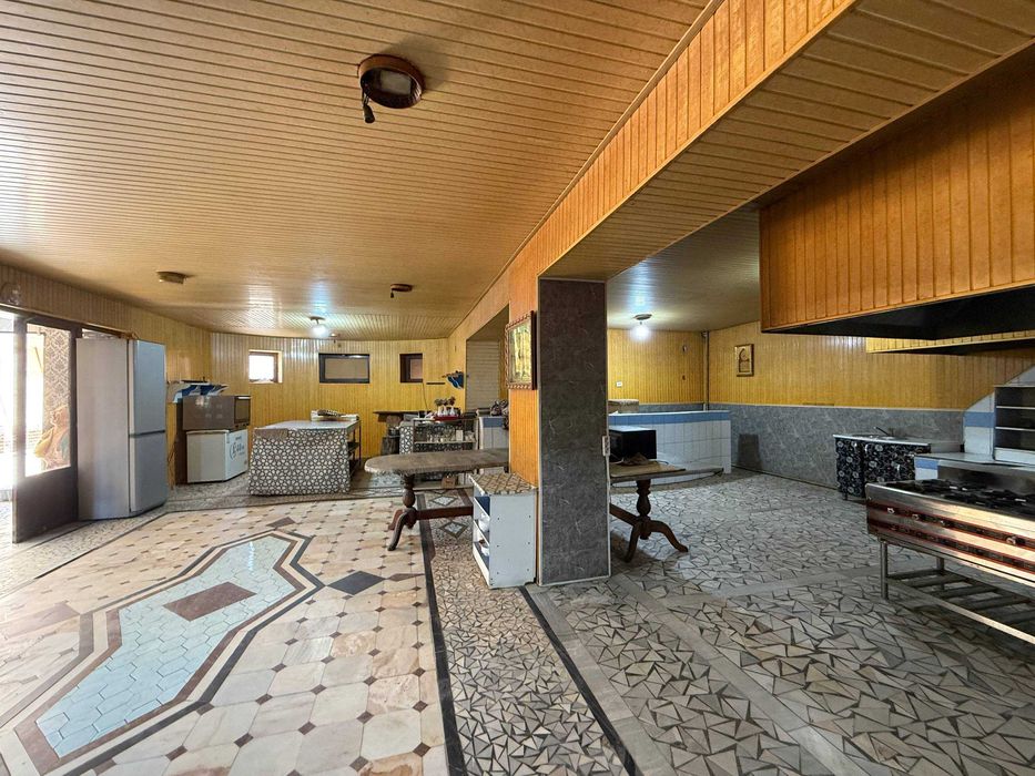 6 sotiqli restaurant sotiladi