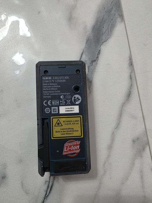 Продам дальномер лазерный уровень BOSCH