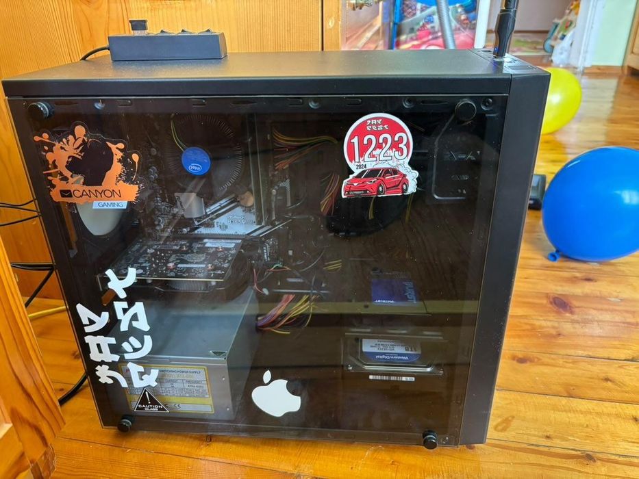 Геймърски компютър в перфектно състояние