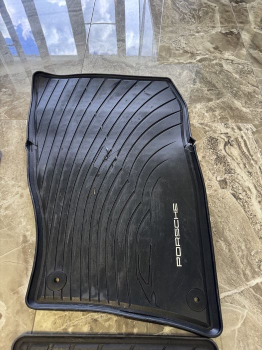 Авто коврики для Porsche Cayenne