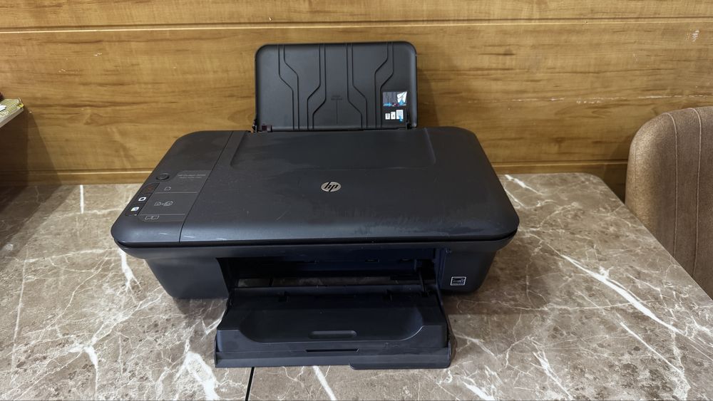 Imprimanta HP Deskjet 2050