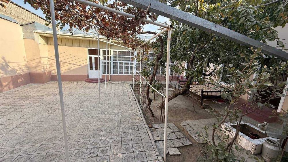 Продается Дом 4,8 сотик Намозгох дом на 1 линии