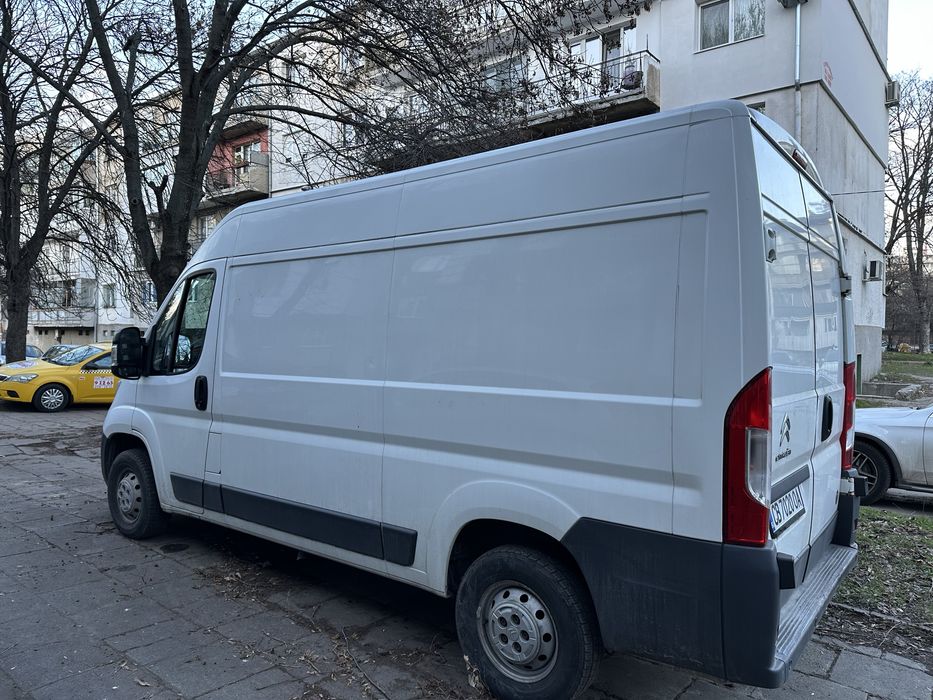 Бус под наем с шофьор