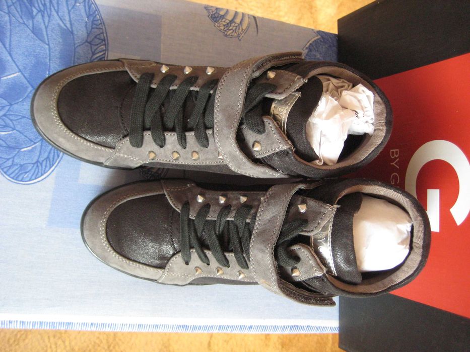 Guess оригинални кецове