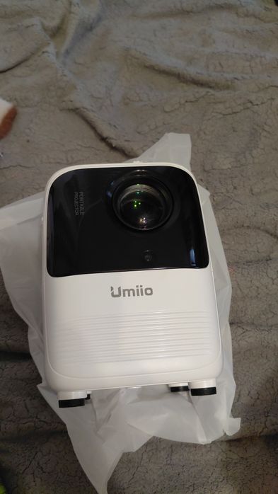 Проектор Umiio A008