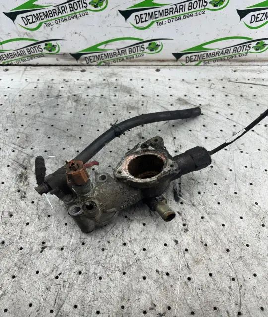 Carcasa termostat Ford Focus 2001 1.8 Tddi MT (90 hp)